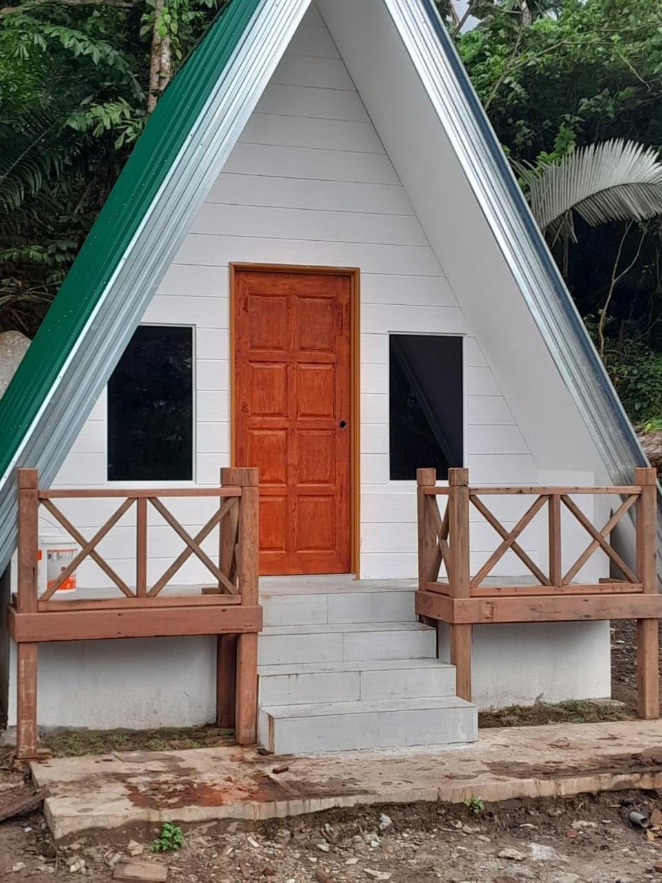 Отель Dumba Bay Tioman Kampung Genting Экстерьер фото